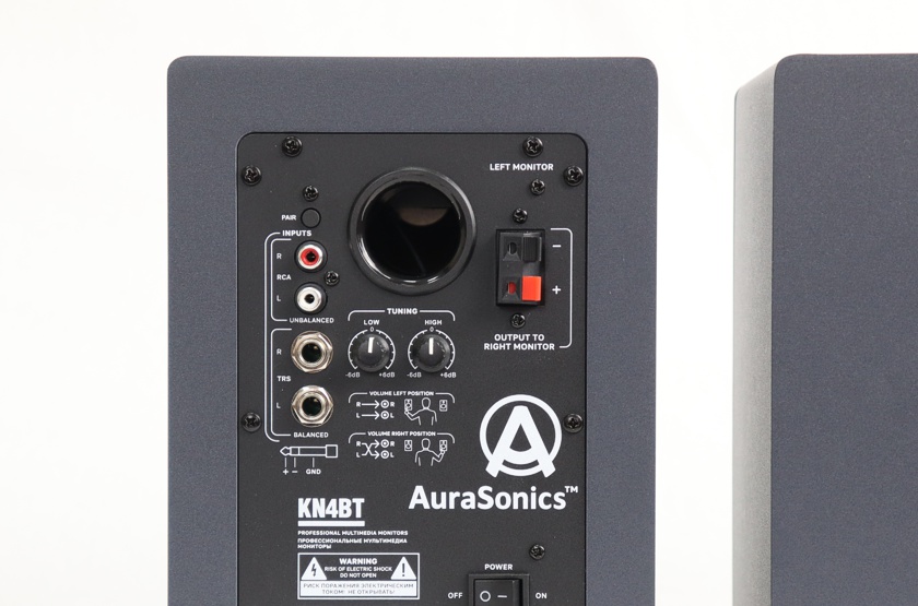Мультимедиа-мониторы AuraSonics KN-серии вид сзади