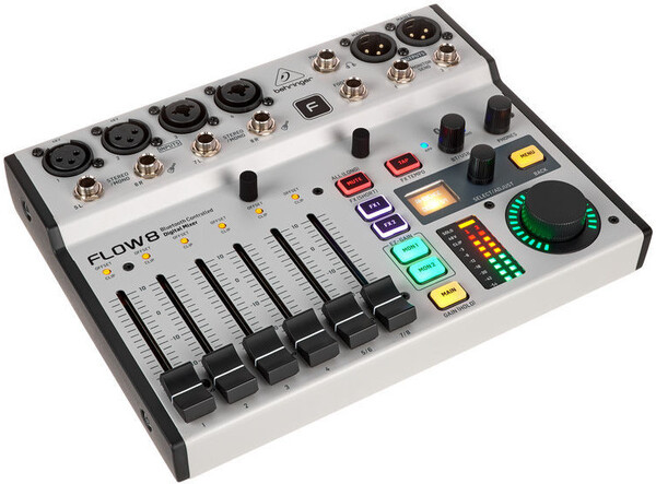 Behringer Flow 8