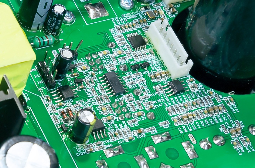 Мультимедиа-мониторы AuraSonics KN-серии плата DSP